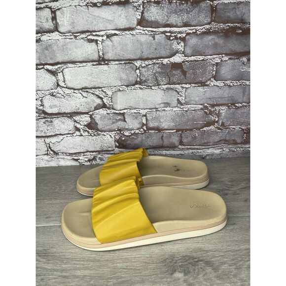 Olukai Pihapiha Gold Leather Beach Slides Casual Sandals Women Sz 40EU/10M US - Picture 2 of 16